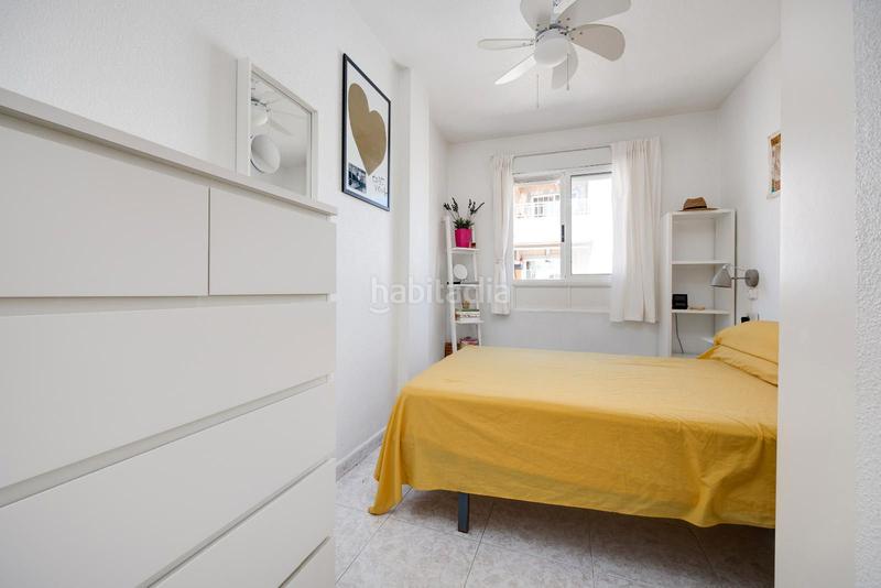 Foto ae4887c2-08fc-4afe-af6b-28e2d7c03794. Piso en calle mar baltico 44 en Zona Playa de los Locos Torrevieja