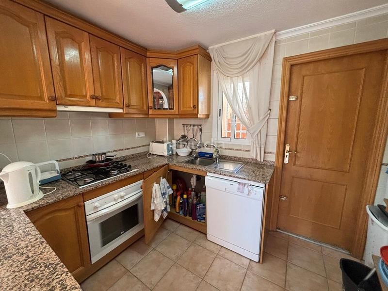 Foto 8f26fc8c-7107-4a1a-a2c8-f3dd41200619. Chalet en avenida rosa mazón valero 18 en Parque Acuático - Sector 25 Torrevieja