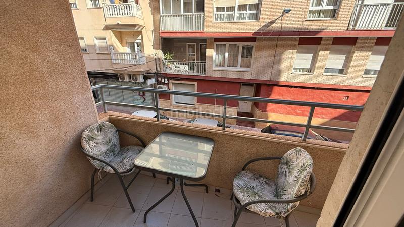 Foto cc92780f-0dc5-4b6d-98fb-abe37fe1dd00. Appartamento in calle radio murcia 39 in Las Piscinas Naturales Torrevieja