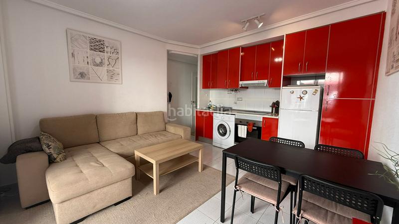 Foto 5e208b4a-aeae-49d7-be5e-b4e21d552a45. Appartement dans calle radio murcia 39 dans Las Piscinas Naturales Torrevieja