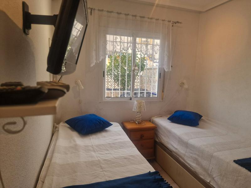 Foto 8bd5eb3b-2021-45e8-be74-7fd4d8372ac6. Casa in calle francisco soribella lopez 6 in Parque Acuático - Sector 25 Torrevieja