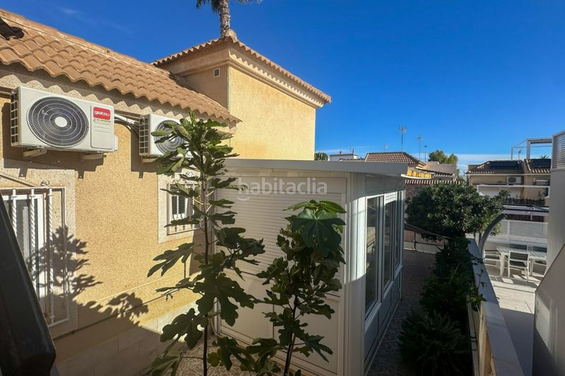 Foto 91dbc51f-8bf4-47f2-b10c-788a26f1d52e. Dúplex a calle foque 59 a Zona los Frutales Torrevieja