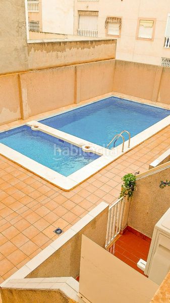 Foto b2923a83-fdd1-4a4d-9b72-fa227b7abff8. Piso en calle bergantin 38 en Avenida Habaneras - Curva de Palangre Torrevieja