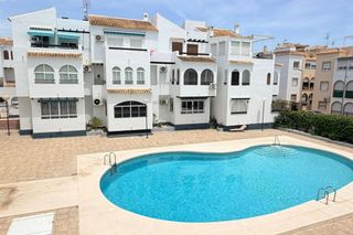 Pis a Calle mar menor 40