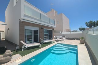 Chalet  Calle alonso cano