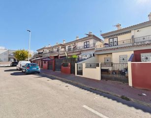Casa adossada  Avenida tirso de molina 99. Viviendas en la costa te ofrece ::