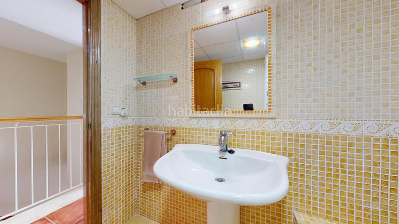 Foto 8361954e-cfcc-4f3d-9866-f1e160f10cd6. Reihenhaus mit parking in Corinto-Almardà Sagunt