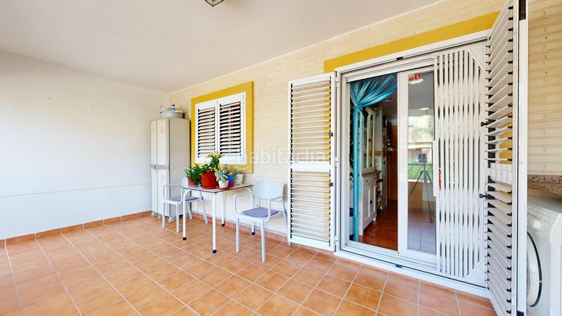 Foto 8ffe6995-6bc3-47b0-bc7f-11bd2fbed83d. Reihenhaus mit parking in Corinto-Almardà Sagunt