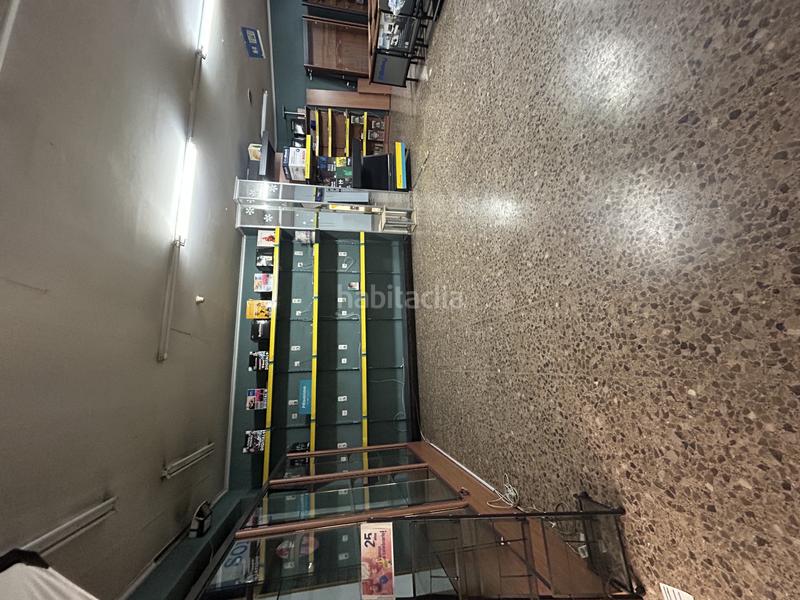 Foto 0dfe7414-1d67-4a21-b7d9-bb41de0a62f5. Lloguer local comercial a Centro-El Castillo Sagunt