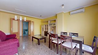 Piso en Nuevo Centro. Excelente inmueble en puerto de sagunto