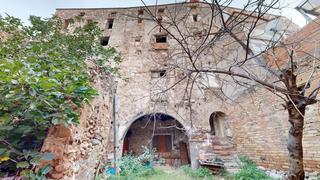 Maison à Centro-El Castillo. Un palacete en la ciudad saguntina