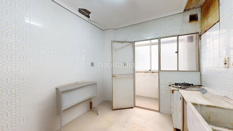 Foto a0a1a622-2eba-411c-a5bd-68ef74bed22a. Pis amb aparcament a Doctor Palos - Alto Palancia Sagunt