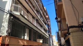 Appartamento in Calle manuel soler 4. Piso con 3 habitaciones con ascensor