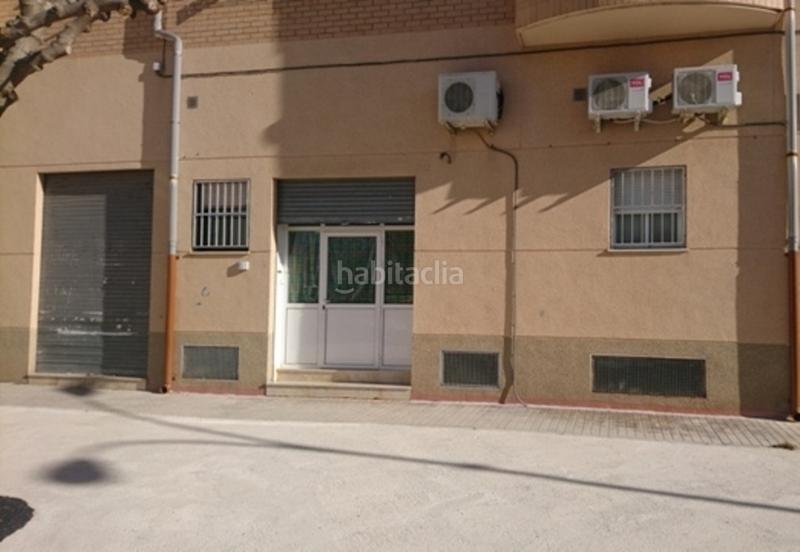 Foto a7fa4992-829d-460c-aa78-06eabe061461. Business premise in Ibi