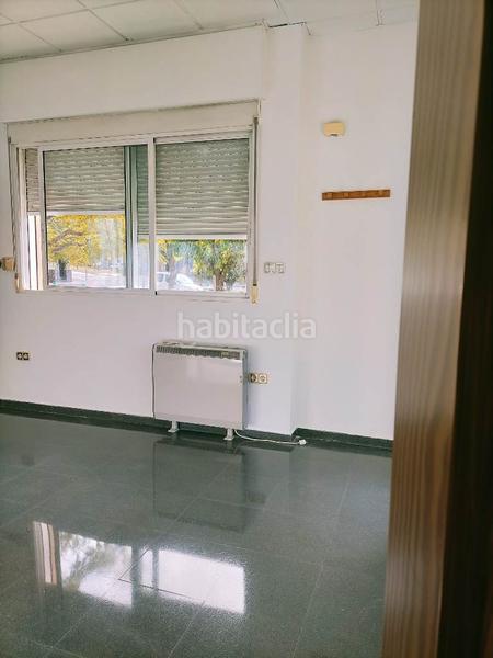 Foto ed225afd-d28b-466f-b520-9b33b9ce24a6. Business premise in Ibi