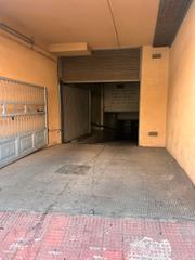 Aparcament cotxe  Calle del plus ultra. Garage en carolinas altas