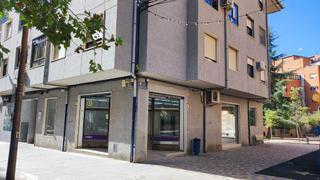 Lloguer Local Comercial a Carrer josé cremades monpó 6. Local plaza reyes magos