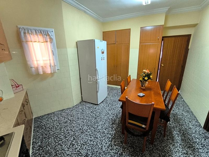 Foto 3f0050f5-d64e-4c9c-9233-d0a896127db6. Piso  centro en Ibi
