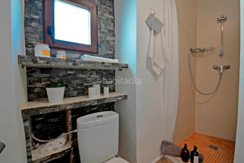 Foto f1043e6b-5977-475f-8dcd-f1e0cff8eb61. Casa en carrer alacant 13 casa con patio en centro en Ibi