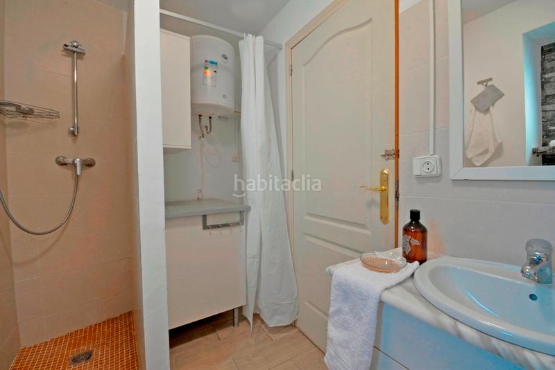 Foto f2e2a6e8-f135-4aa6-b1a4-7bbfa526ee70. Casa en carrer alacant 13 casa con patio en centro en Ibi