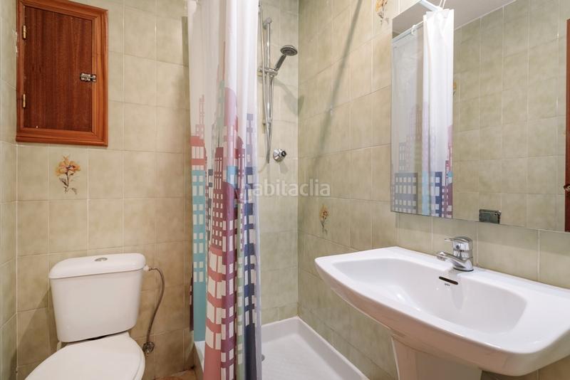 Foto a4e3dc30-8cc6-4c26-93ed-b0dd18f05ee7. Pis a avenida países escandinavos 6 a Playa de San Juan Alicante