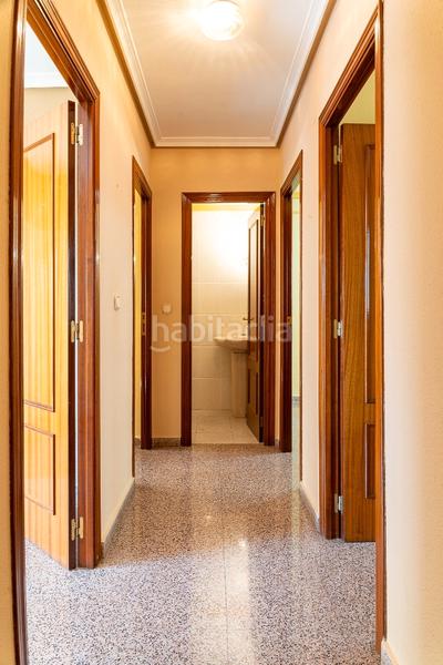 Foto 5377377a-4e29-4f1d-8bd2-a774fab96351. Piso en carrer joan fuster 4 piso giravella en Ibi