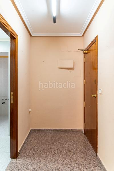 Foto ac0be9e8-d61e-4e2e-842f-c51b803de79f. Piso en carrer joan fuster 4 piso giravella en Ibi
