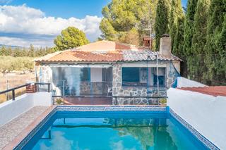 Chalet  Plaça 50. Casa de campo marjal
