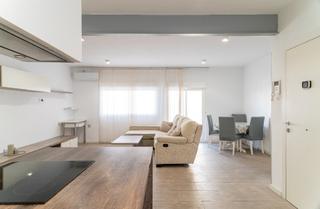 Pis  Carrer de la constitució. Piso en el centro