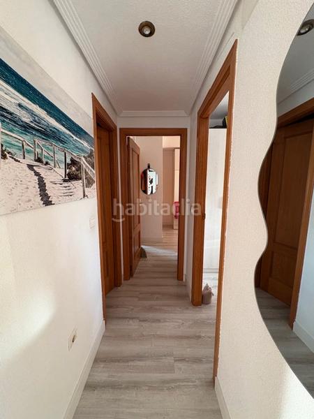 Foto fe10ede4-6383-43ab-90b8-7ea36a540ec6. Appartamento con parcheggio piscina in Playa de San Juan Alicante