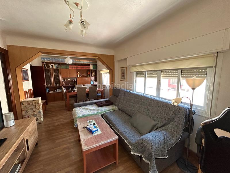 Foto bbefd994-090b-4ba5-80b2-9b4ded709d95. Etagenwohnung in Carolinas Altas Alicante