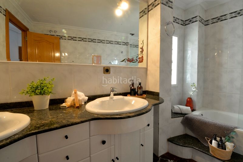 Foto 3e0fdb4c-a3ab-4544-8bb7-18e1b6118fad. Casa amb xemeneia aparcament a Sax