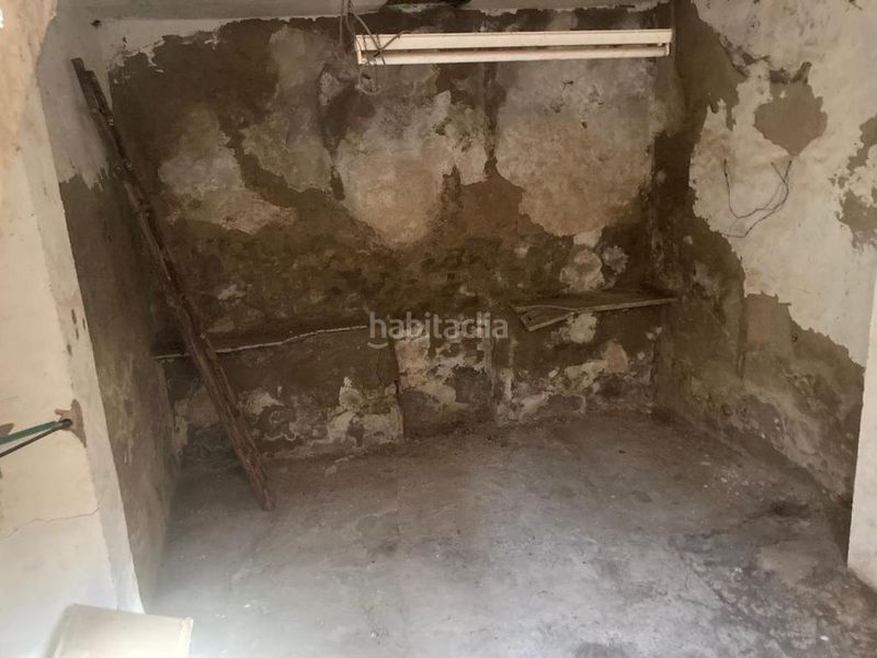 Foto ed597fde-9e6b-4efe-8c1d-a01986ee4942. Local comercial a Onil