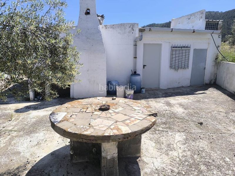 Foto 95ea3922-0c8c-4220-aef2-b70da3cbcfd5. Xalet amb piscina a Ibi
