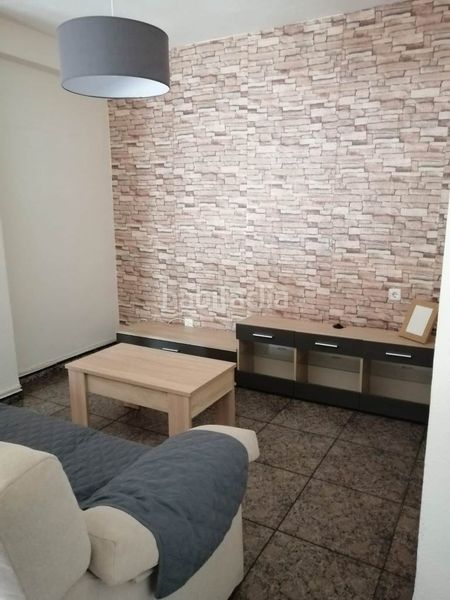 Foto 1c4acb3e-e53a-43f6-b0be-3bec15c15e55. Pis a Ibi
