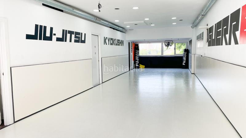 Foto 43f902cd-774e-43cc-8120-c89f7a9b8940. Local comercial a Catalunya - Fontetes Cerdanyola del Vallès