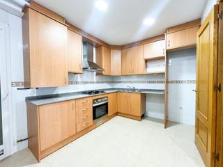 Lloguer Pis a Centre. Piso en alquiler de vivienda habitual, sin amueblar con plaza de