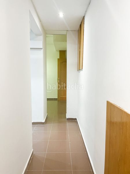Foto 4295fc72-459a-4a9a-8f30-235f223668fc. Local comercial local en Pont Vell Ripollet