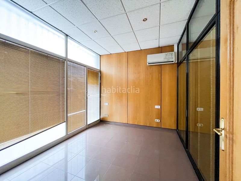Foto 8e1898c6-5614-416d-81c2-f389831b61ed. Local comercial local en Pont Vell Ripollet