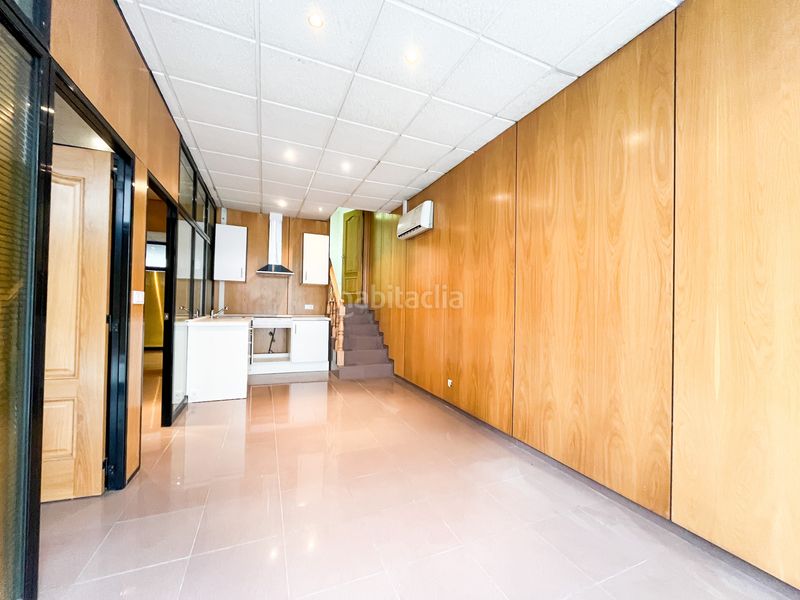 Foto a76796d0-a0cf-4aa7-9a75-8d265ff80cb7. Local comercial local en Pont Vell Ripollet