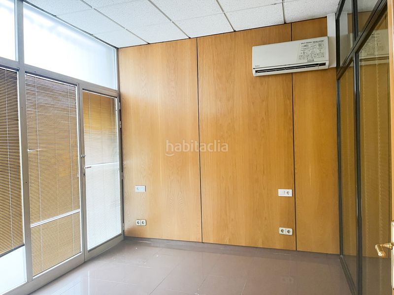 Foto fc916059-3d40-4adf-a313-b8fdf969542b. Local comercial local en Pont Vell Ripollet