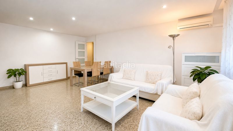 Foto 0923f945-0d87-4d09-8448-f5c3ba40cbee. Planta baixa amb calefacció aparcament a Can Clos-Pinetons Ripollet