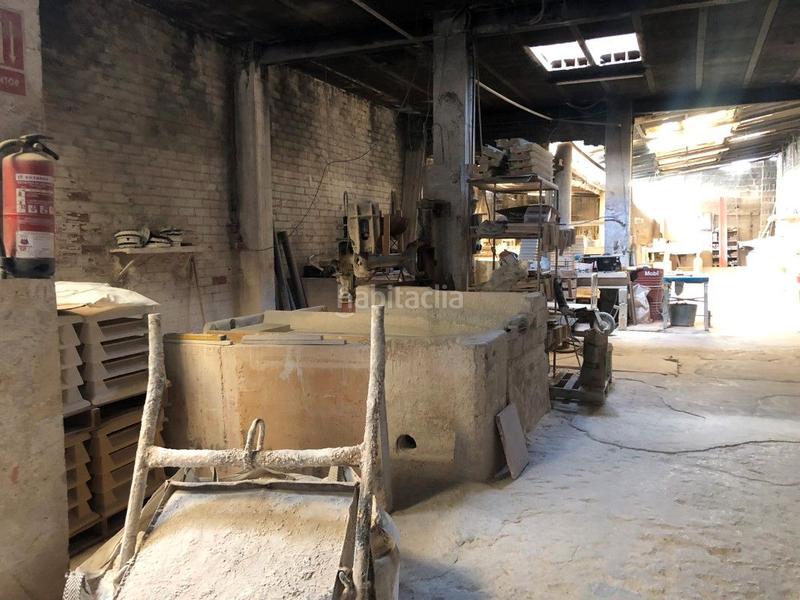 Foto 05e4ca6c-7c38-4c26-a119-754fa1e20b90. Location local commercial dans Bellreguard