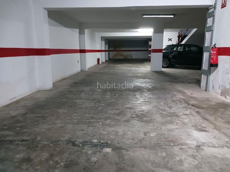 Foto f75c2bfb-302e-4b75-803d-b3bd026e3e5c. Car parking in Centro Histórico Gandia