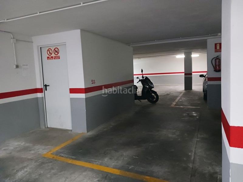 Foto 6fc85467-926a-4b8f-8d72-766de79e185c. Car parking in Corea Gandia