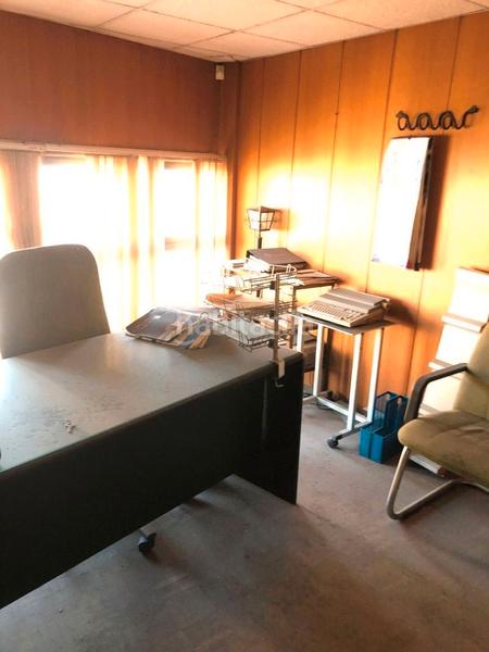 Foto 1eee005c-5f68-4289-ae00-48956a6172f7. Nave industrial  y urbana 620m² en Benirredrà