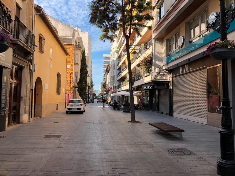 Foto e9f84a52-21f0-4960-bb83-61a2002ab6d8. Local comercial a Centro Histórico Gandia