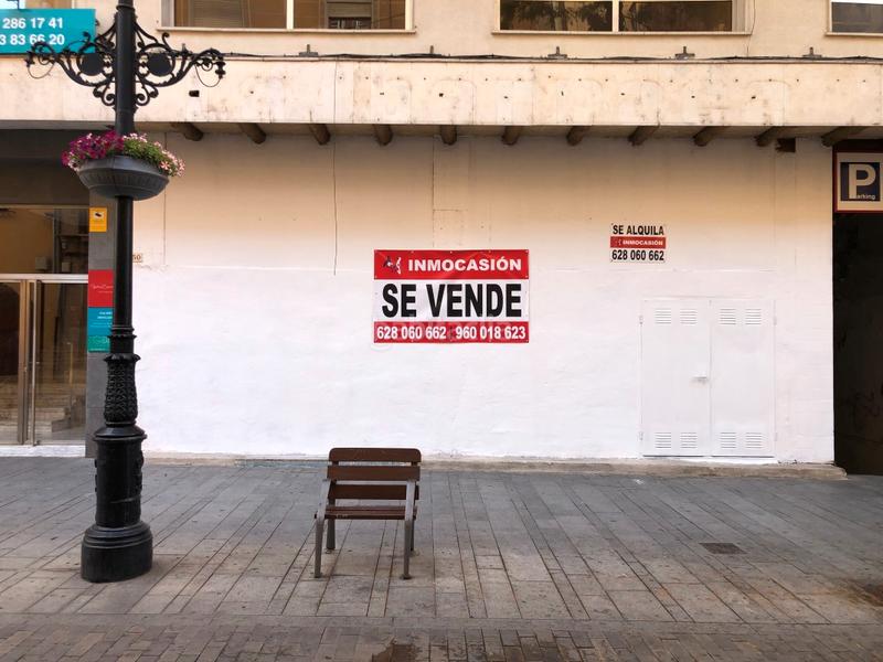 Foto 2c8033c8-05a9-4e6d-a01e-f4d42c2352e5. Alquiler local comercial en Centro Histórico Gandia