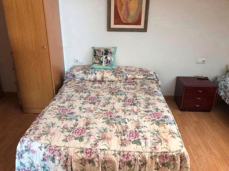 Foto f20edea0-f2c8-4105-ae75-298e76fedd3b. Chalet con parcheggio piscina in Park Nord - Casona Gandia