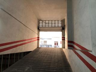 Aparcament cotxe  Carrer de miramar